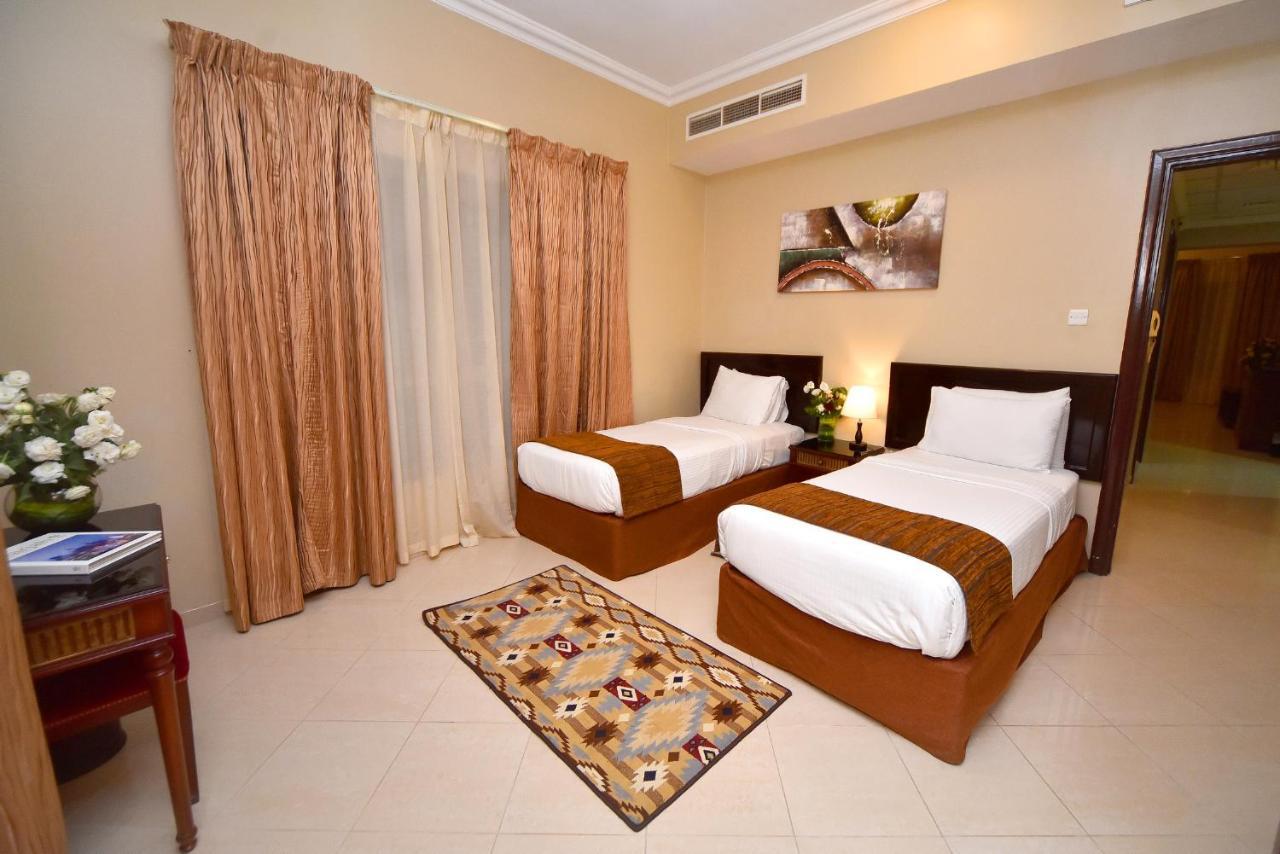 Emirates Stars Hotel Apartments Charjah Extérieur photo