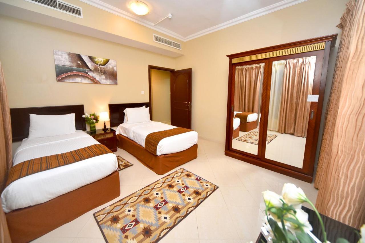 Emirates Stars Hotel Apartments Charjah Extérieur photo