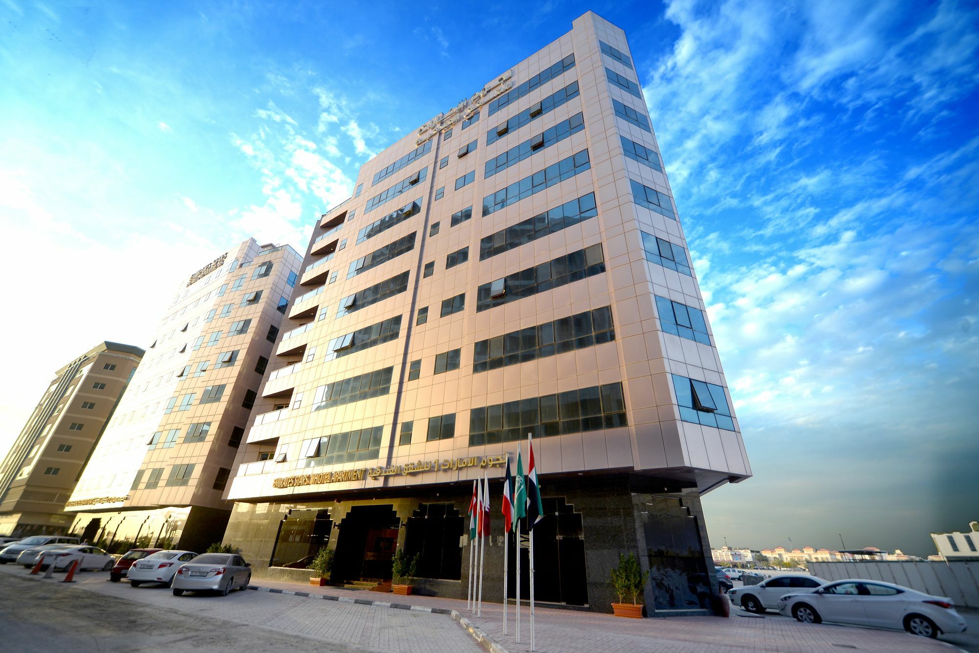 Emirates Stars Hotel Apartments Charjah Extérieur photo